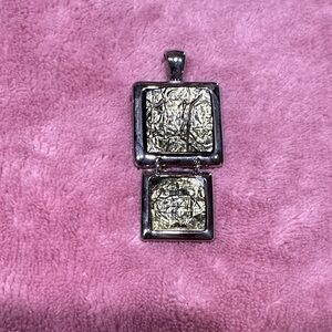 Chic Two-Tone Square Pendant Necklace